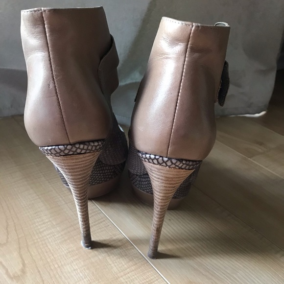 BCBGMAXARIA SHOE STILLETTO - Picture 6 of 13